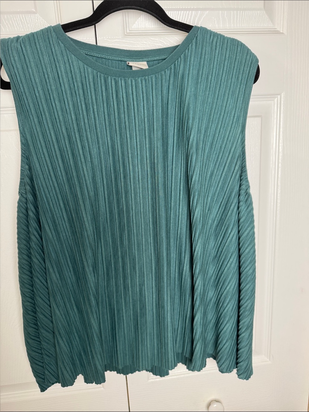 a new day Teal Pleated Sleeveless Tank